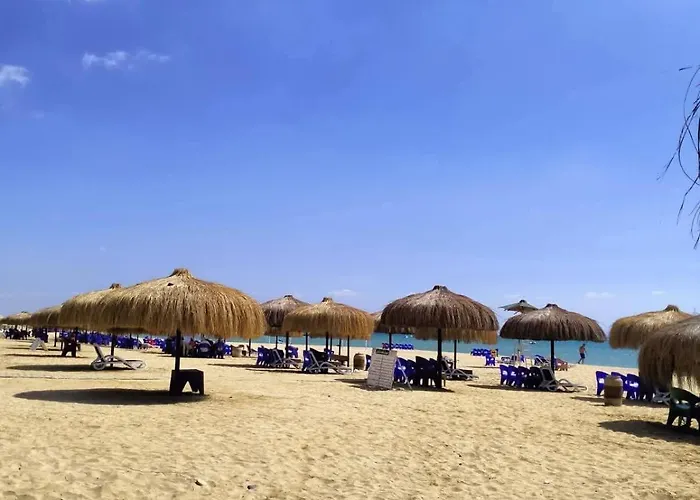 شالية بقرية بالم بيتش السخنة *